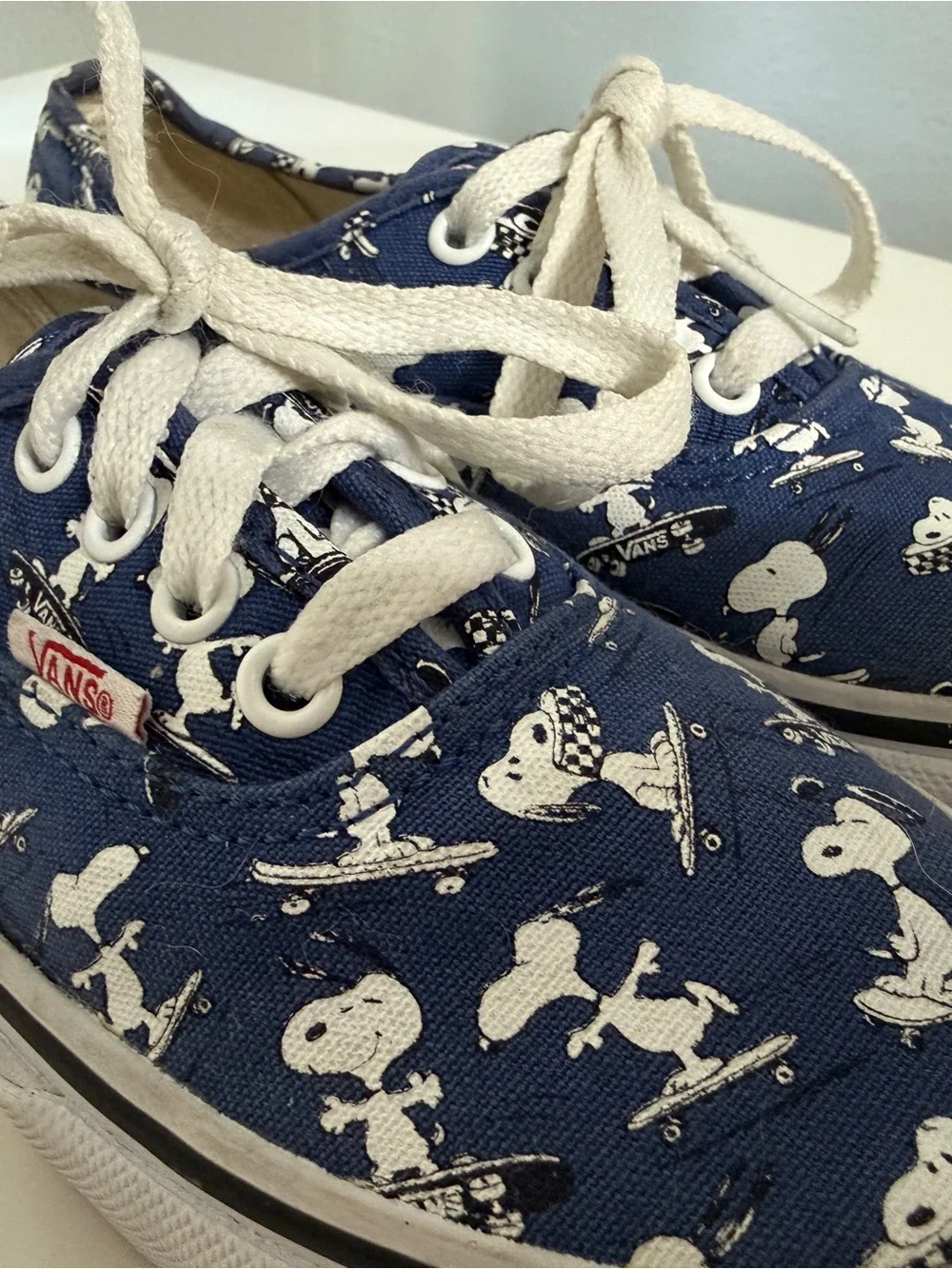 VANS x Peanuts Snoopy Navy Canvas Low Top Lace-Up Sneakers Unisex Kids 1.5